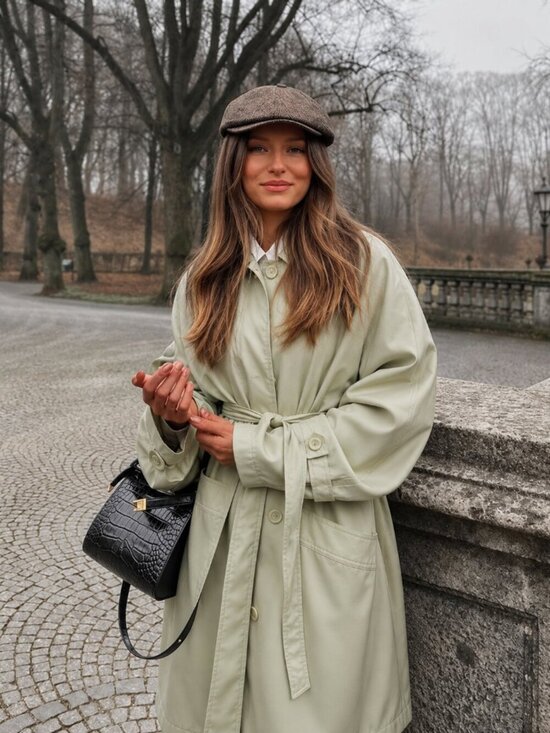 Vintage Jackets & Blazers - Vintage Emblem Pastel Green Trench Coat Size Large Parisian